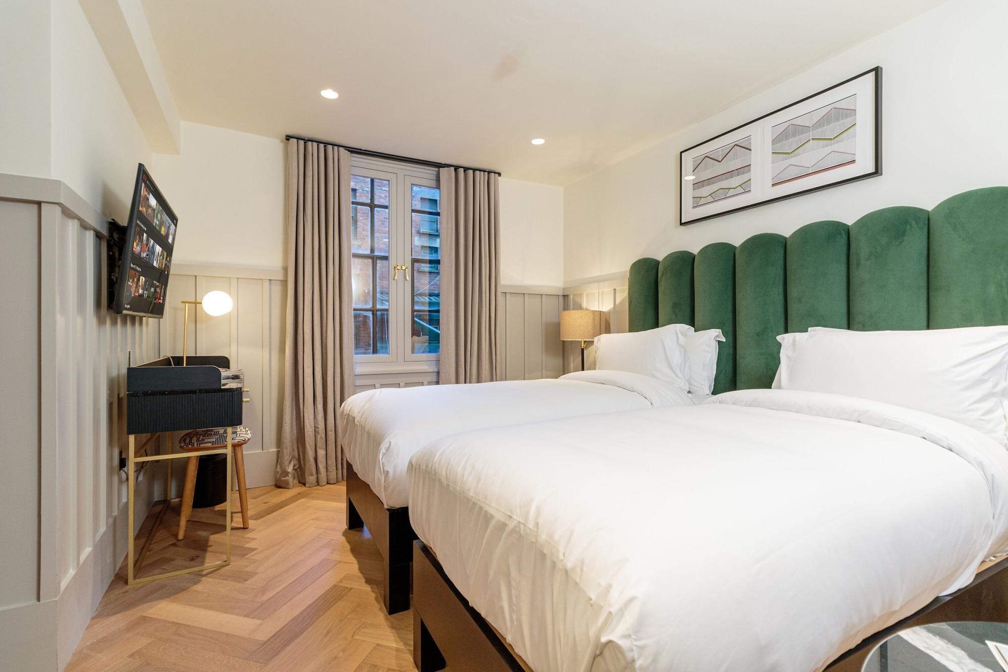 The Clarence Hotel Dublin Exterior photo